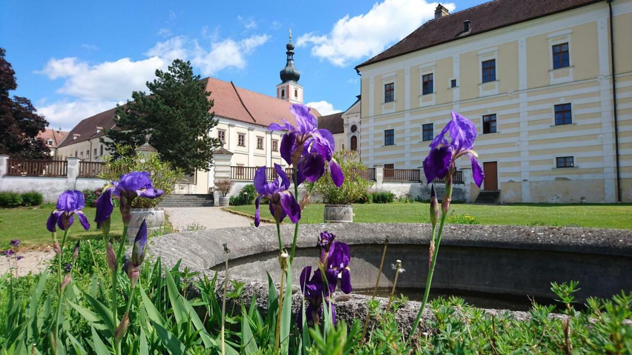 Jakob Kern Gästehaus im Stift Geras Exterior foto