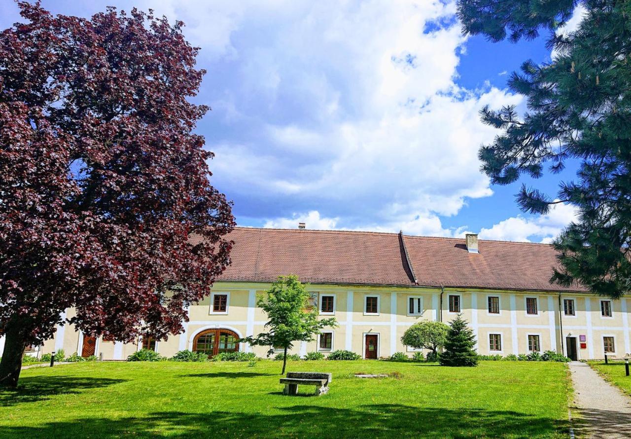 Jakob Kern Gästehaus im Stift Geras Exterior foto